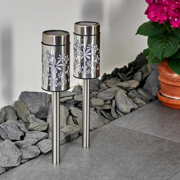 Hofstein Gorizia Solarleuchte LED Edelstahl, 2-flammig, Farbwechsler 8 Hofstein Gorizia Solarleuchte LED Edelstahl, 2-flammig, Farbwechsler – Bild 6