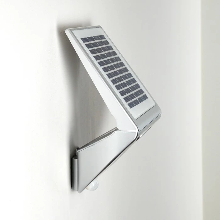 Hofstein Lesum Solar-Außenwandleuchte LED Silber, 1-flammig, Bewegungsmelder 7 Hofstein Lesum Solar-Außenwandleuchte LED Silber, 1-flammig, Bewegungsmelder – Bild 5