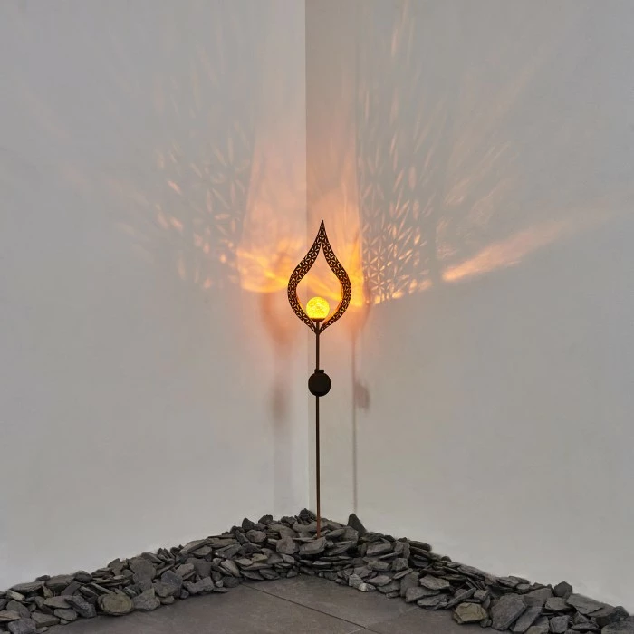 Hofstein Rovinj Solar-Kugelleuchte LED Rostfarben, 1-flammig 14 Hofstein Rovinj Solar-Kugelleuchte LED Rostfarben, 1-flammig – Bild 12