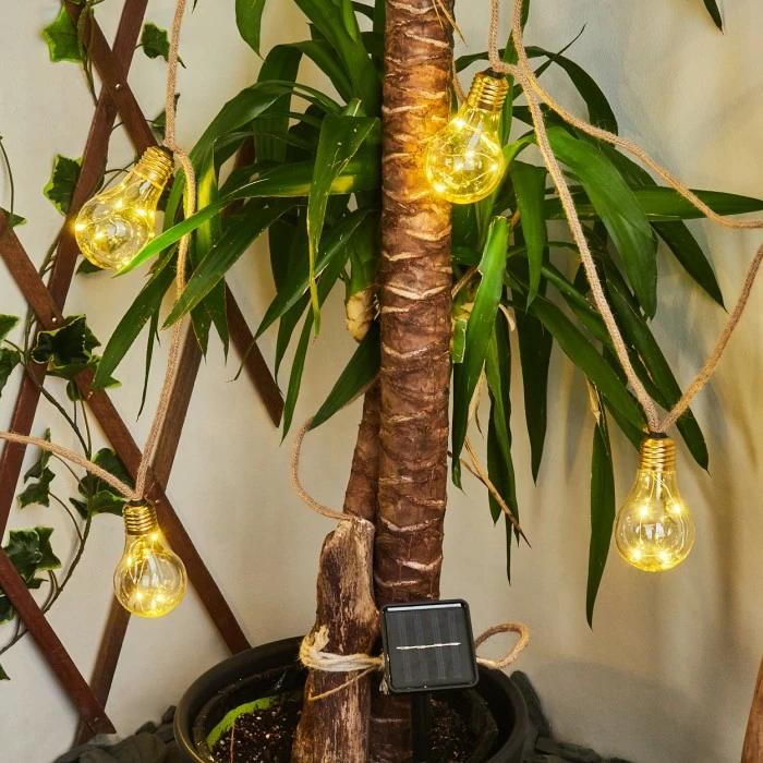 Hofstein Trygsland Solar-Lichterkette LED Braun, 50-flammig 13 Hofstein Trygsland Solar-Lichterkette LED Braun, 50-flammig – Bild 11