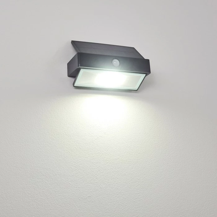 Hofstein Wiborg Solar-Außenwandleuchte LED Anthrazit, 1-flammig, Bewegungsmelder 14 Hofstein Wiborg Solar-Außenwandleuchte LED Anthrazit, 1-flammig, Bewegungsmelder – Bild 12