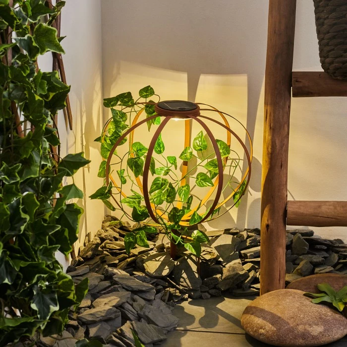 Hofstein Yonkers Solar-Kugelleuchte LED Grün, Rostfarben, 1-flammig 11 Hofstein Yonkers Solar-Kugelleuchte LED Grün, Rostfarben, 1-flammig – Bild 9